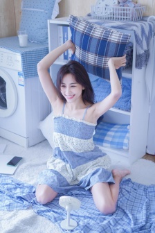 巨大乳女人做爰视频在线